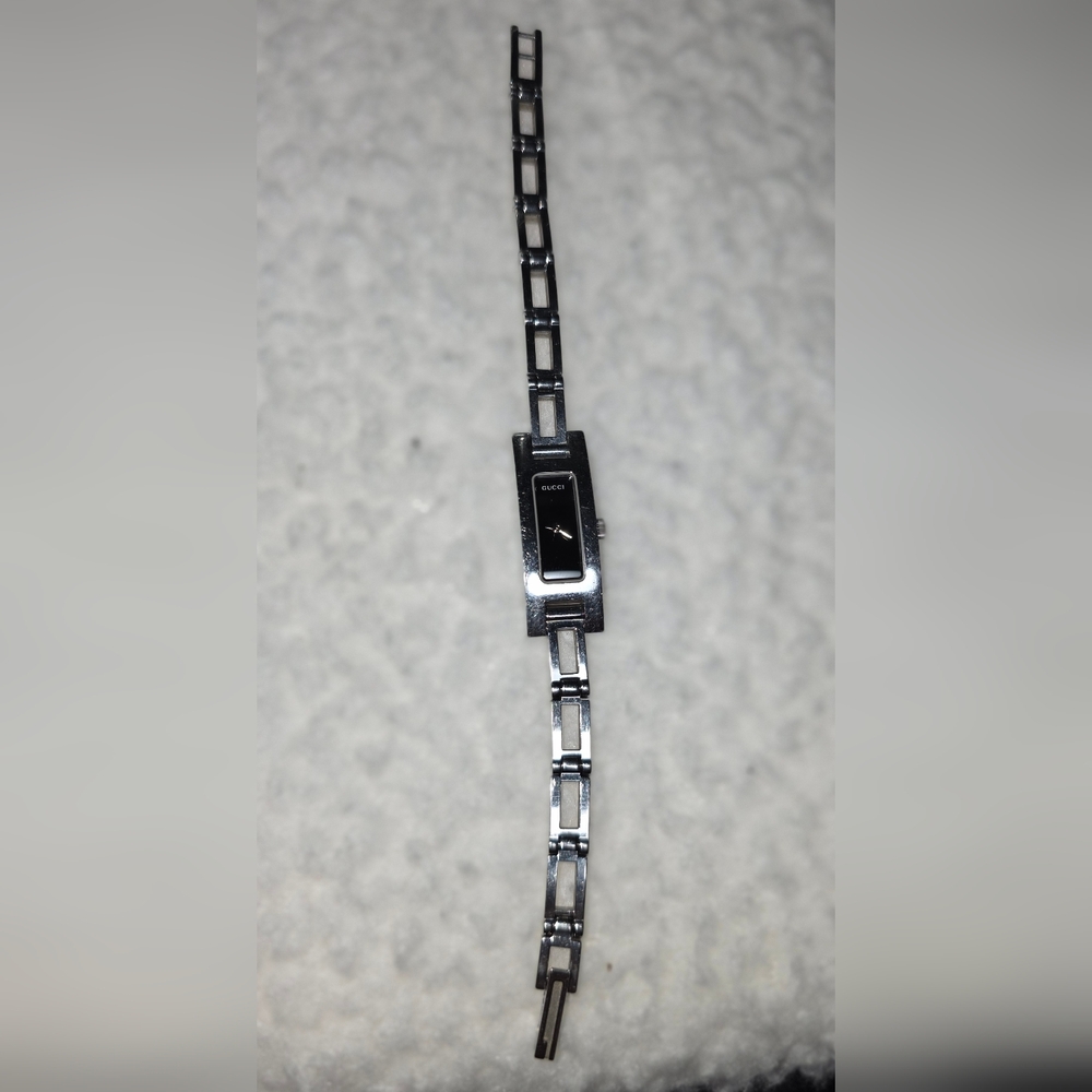 Gucci 3900L Silver - Picture 7 of 7